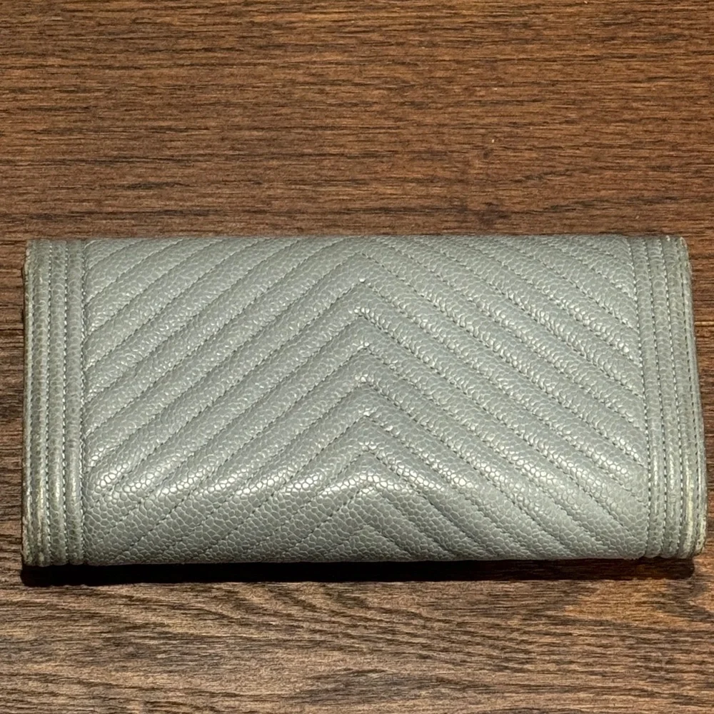 CHANEL Silver Chevron Boy L Gusset Flap Wallet